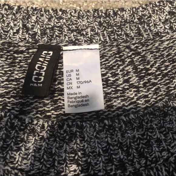 Sweater - Picture 4 of 4